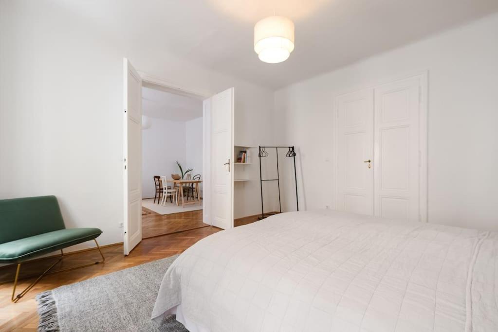 Edelhof Design Apartment Вена Экстерьер фото